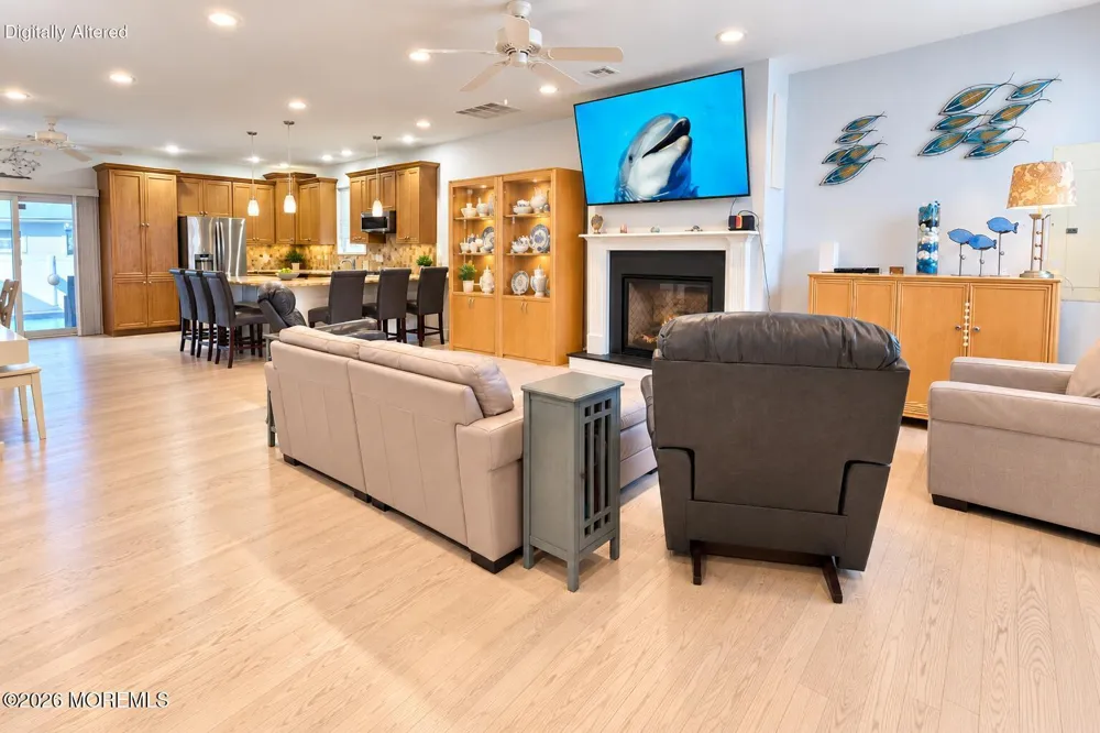 121 Camden Avenue Lavallette, NJ 08735