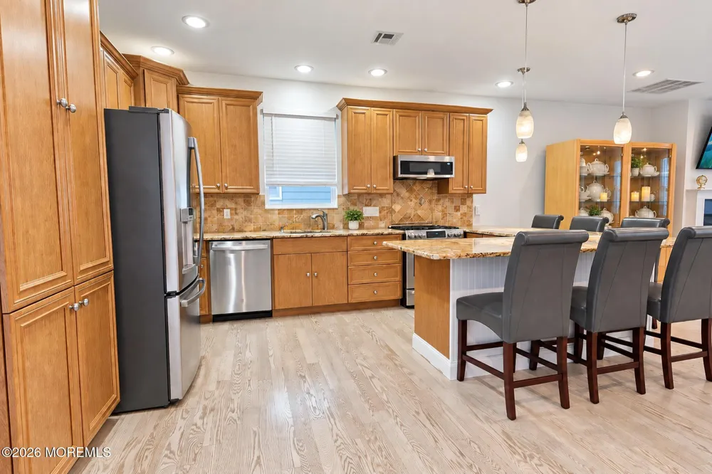 121 Camden Avenue Lavallette, NJ 08735