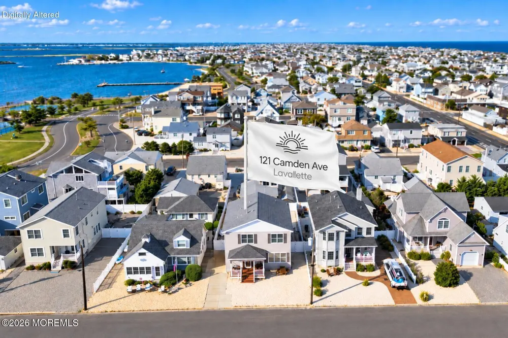121 Camden Avenue Lavallette, NJ 08735