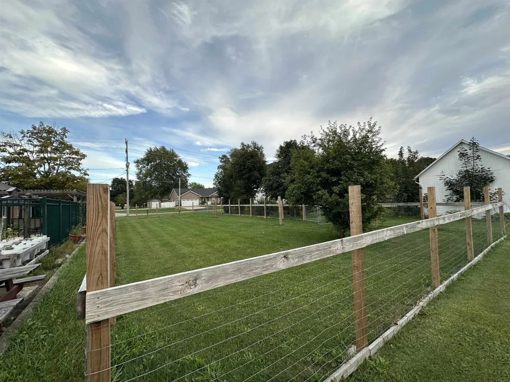 333 Chippewa Shepherd Village, MI 48838