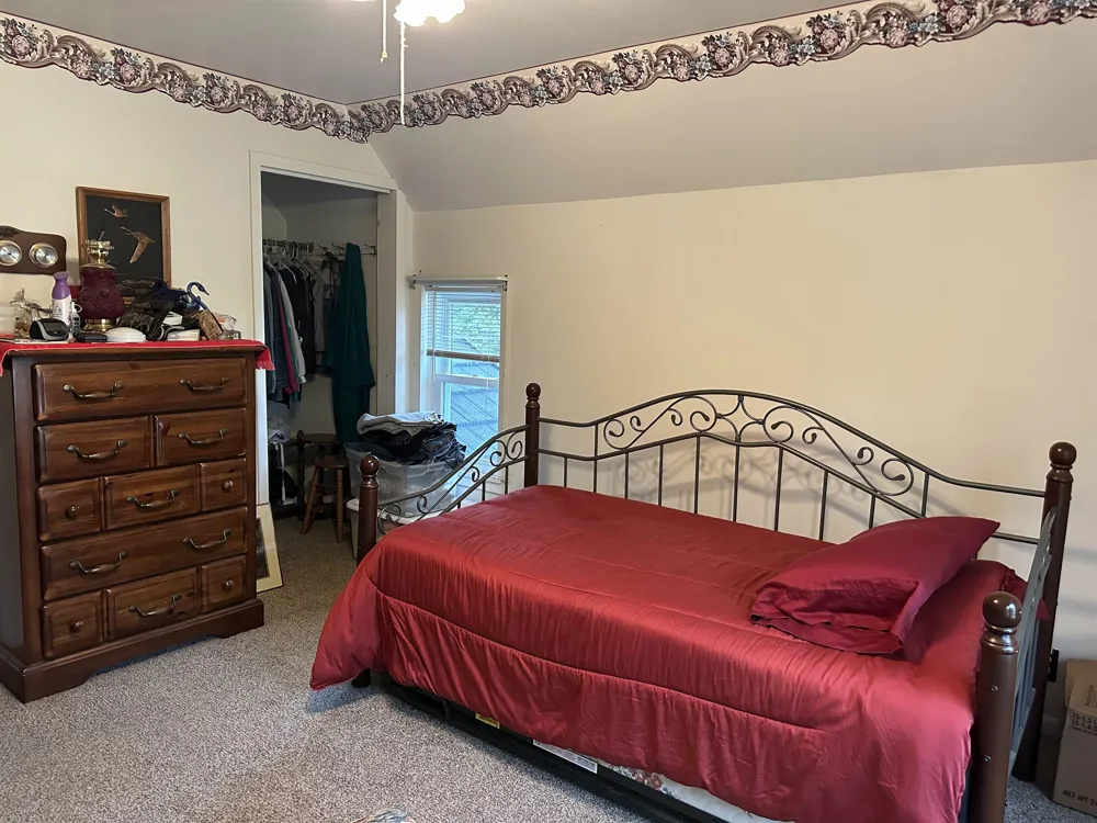 333 Chippewa Shepherd Village, MI 48838
