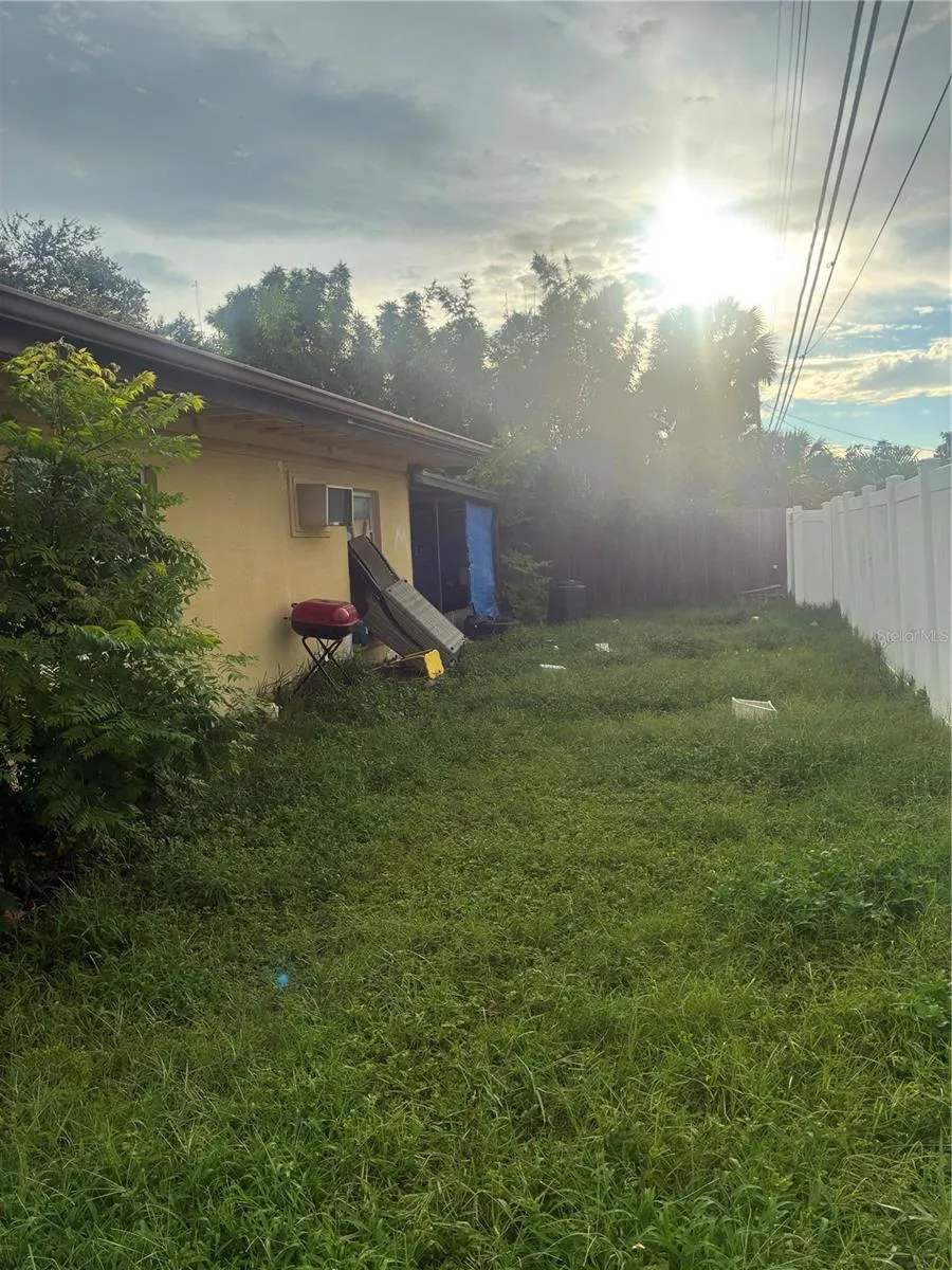 6665 10TH AVENUE St Petersburg, FL 33710