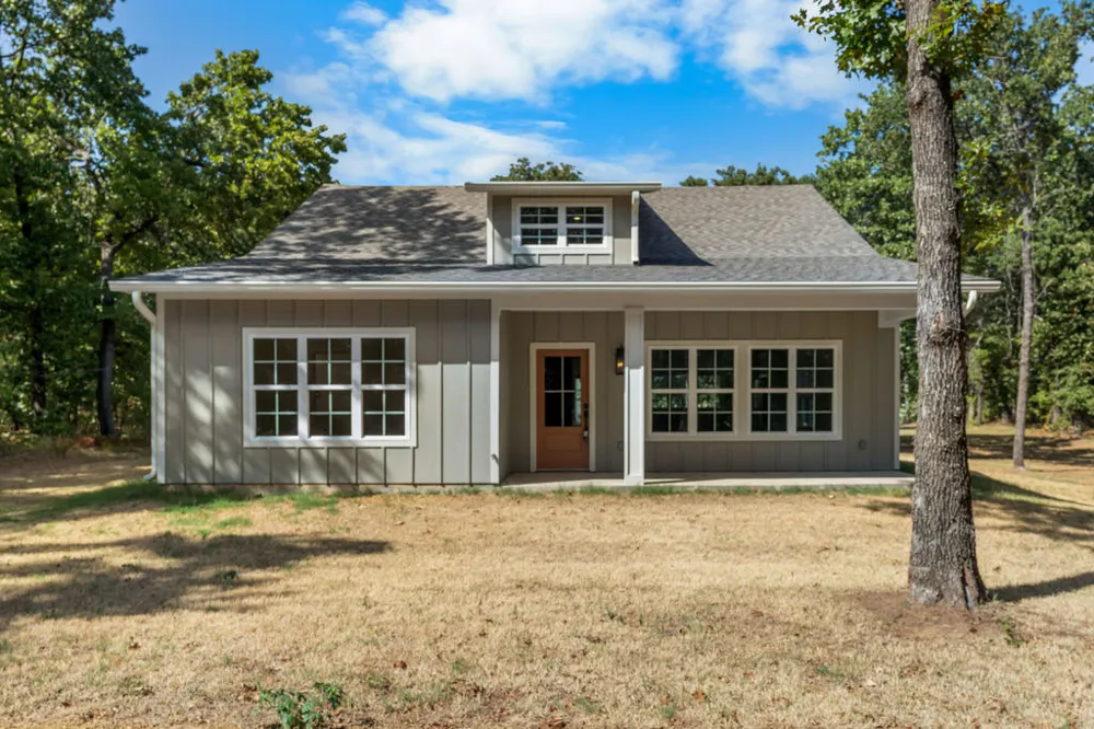 12351 Longboard Loop Kingston, OK 73439