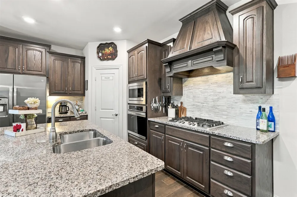 10936 Calvert Place McKinney, TX 75071