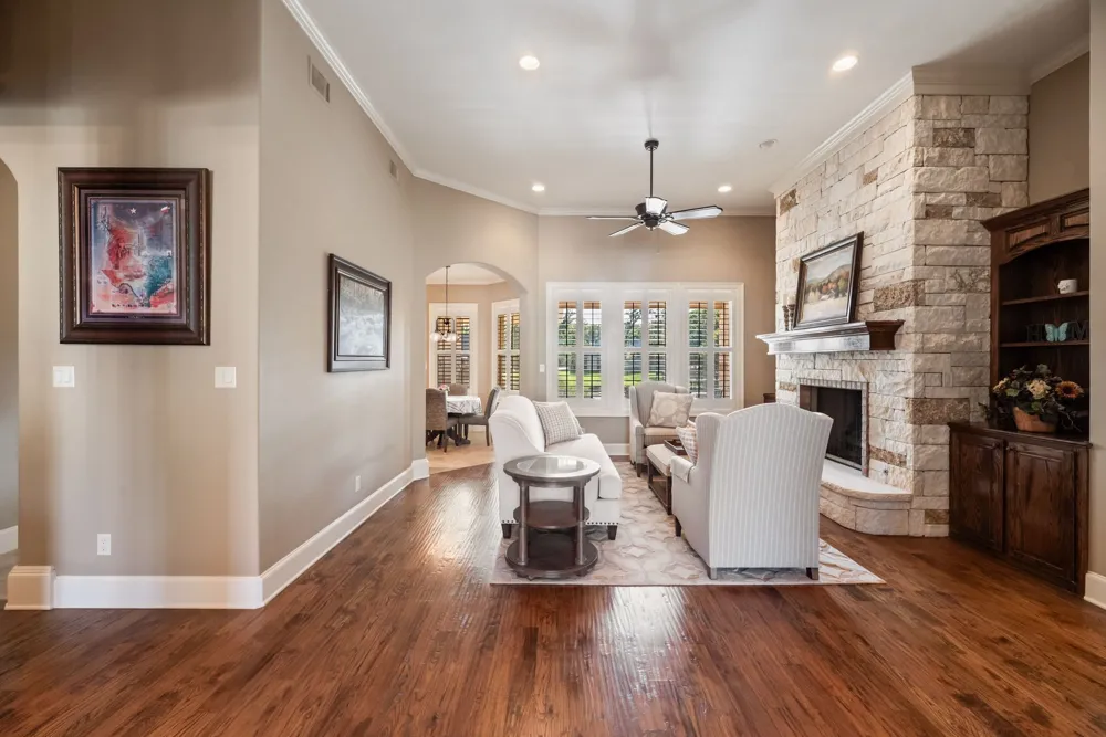560 Clubhouse Drive Corsicana, TX 75109