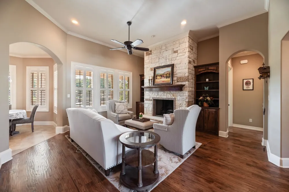 560 Clubhouse Drive Corsicana, TX 75109
