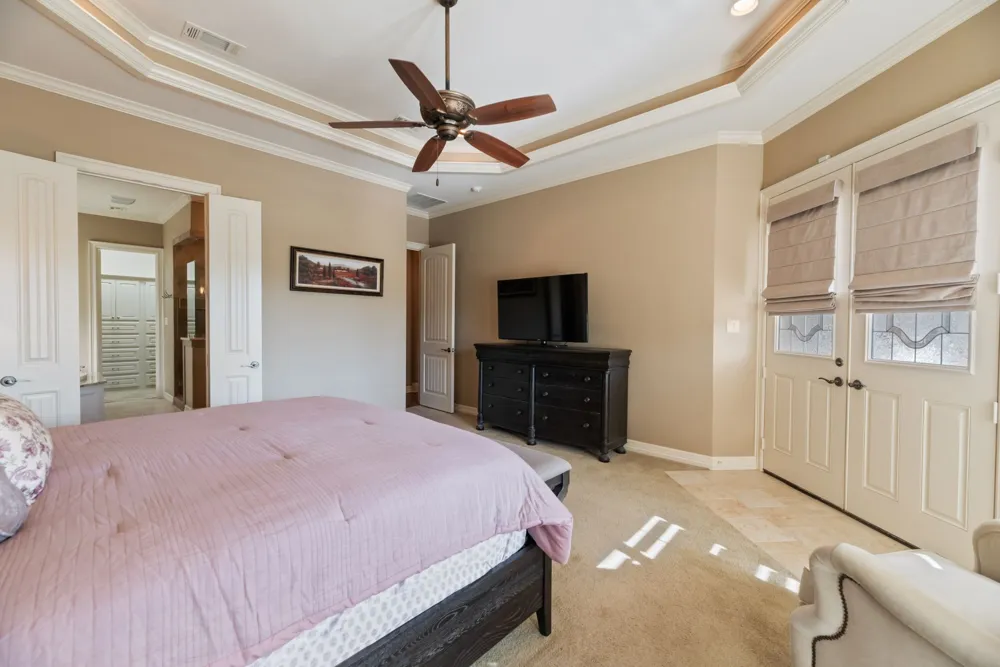 560 Clubhouse Drive Corsicana, TX 75109