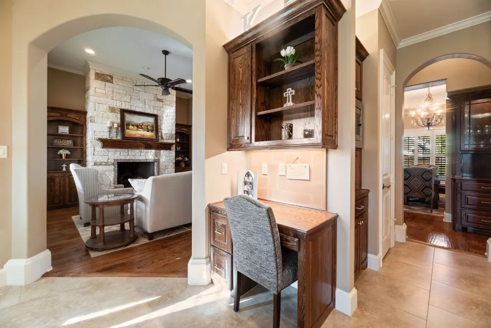 560 Clubhouse Drive Corsicana, TX 75109