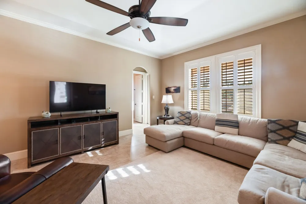 560 Clubhouse Drive Corsicana, TX 75109
