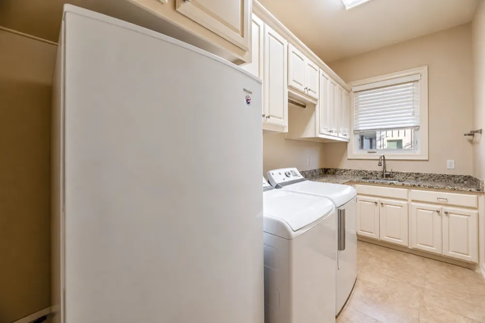 560 Clubhouse Drive Corsicana, TX 75109