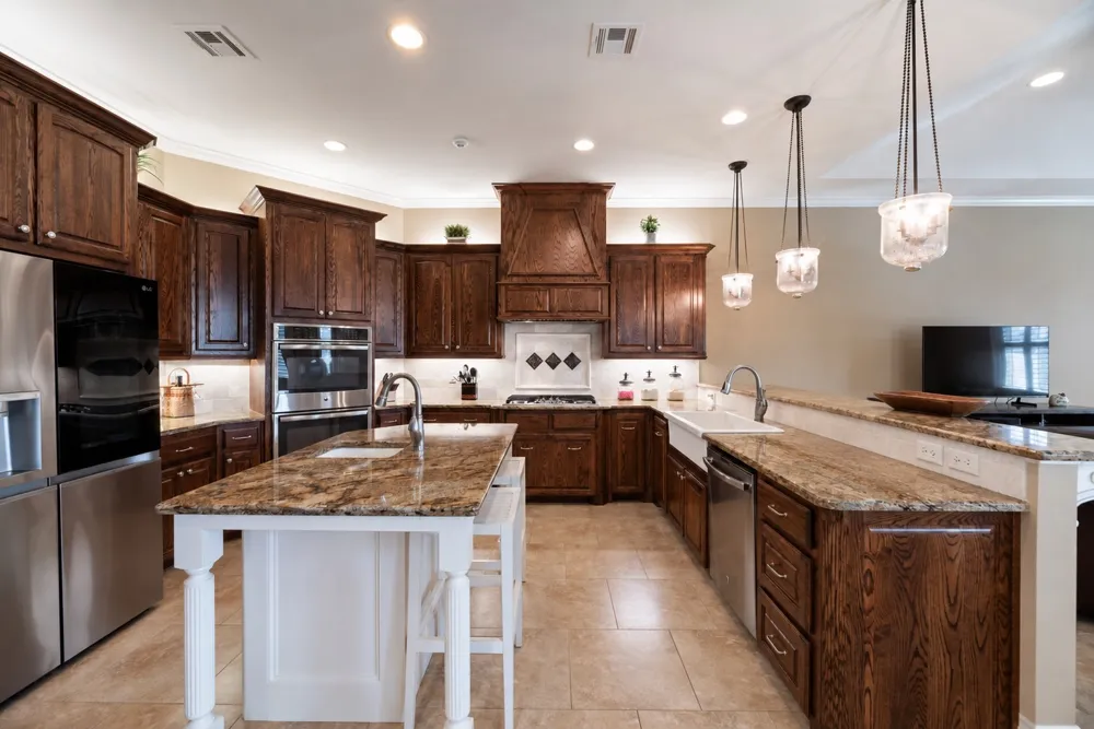 560 Clubhouse Drive Corsicana, TX 75109