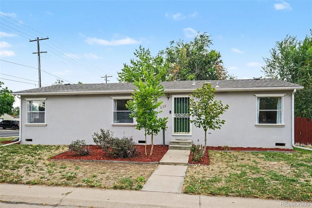 2301 Florence Street Aurora, CO 80010