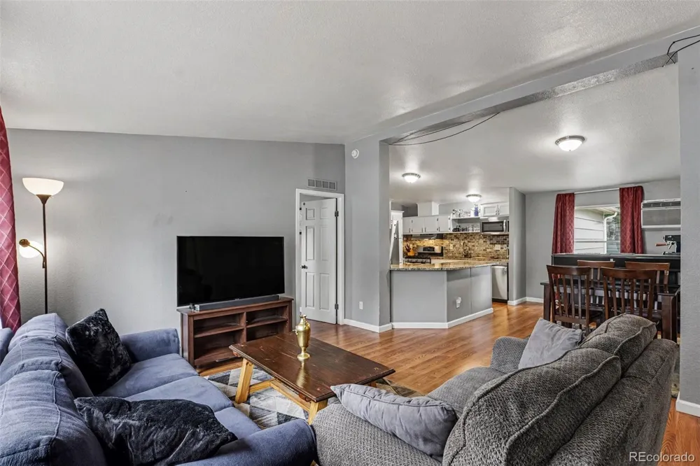 2301 Florence Street Aurora, CO 80010