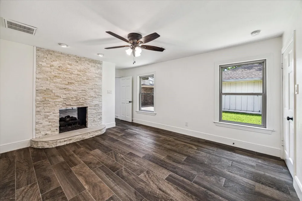 10010 Valley Forge Drive Houston, TX 77042