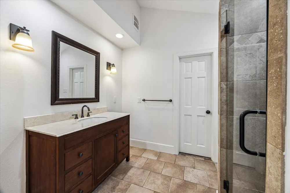 10010 Valley Forge Drive Houston, TX 77042