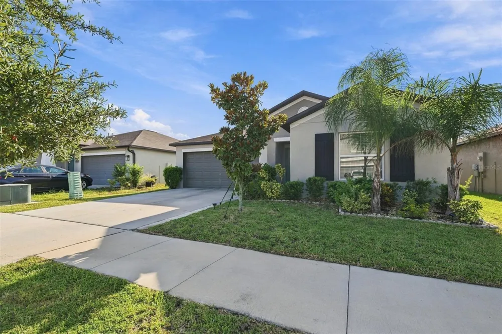15540 PEACE RIVER PLACE Sun City Center, FL 33573