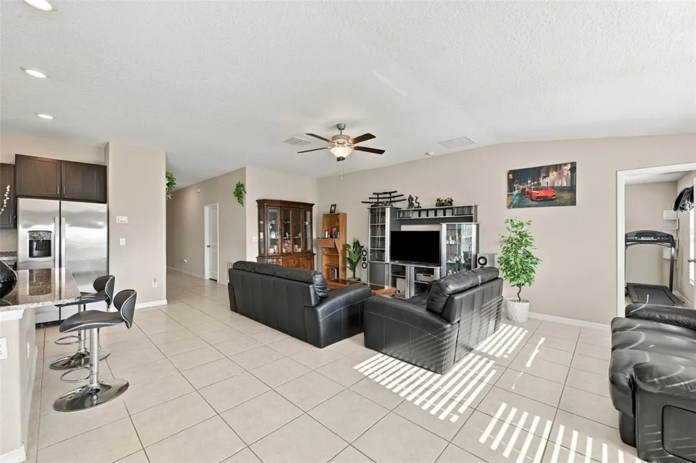 15540 PEACE RIVER PLACE Sun City Center, FL 33573