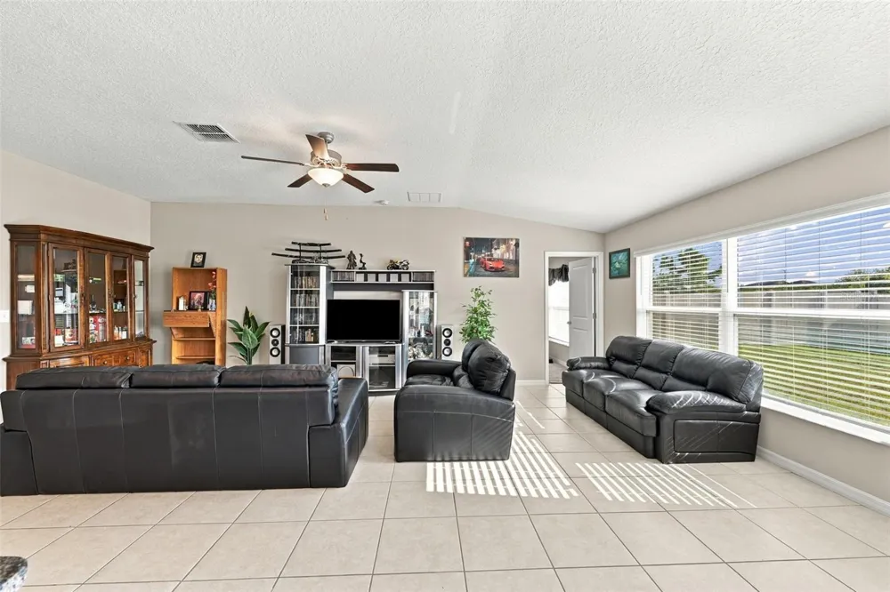 15540 PEACE RIVER PLACE Sun City Center, FL 33573
