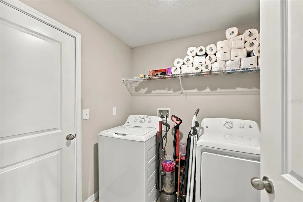 15540 PEACE RIVER PLACE Sun City Center, FL 33573