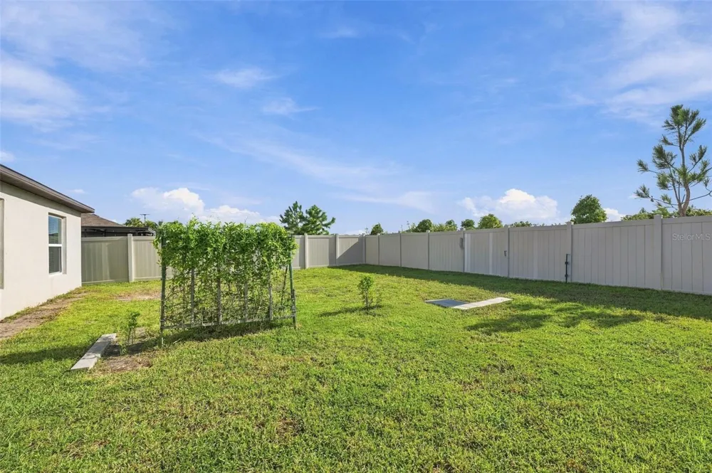 15540 PEACE RIVER PLACE Sun City Center, FL 33573