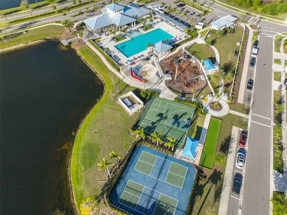 15540 PEACE RIVER PLACE Sun City Center, FL 33573
