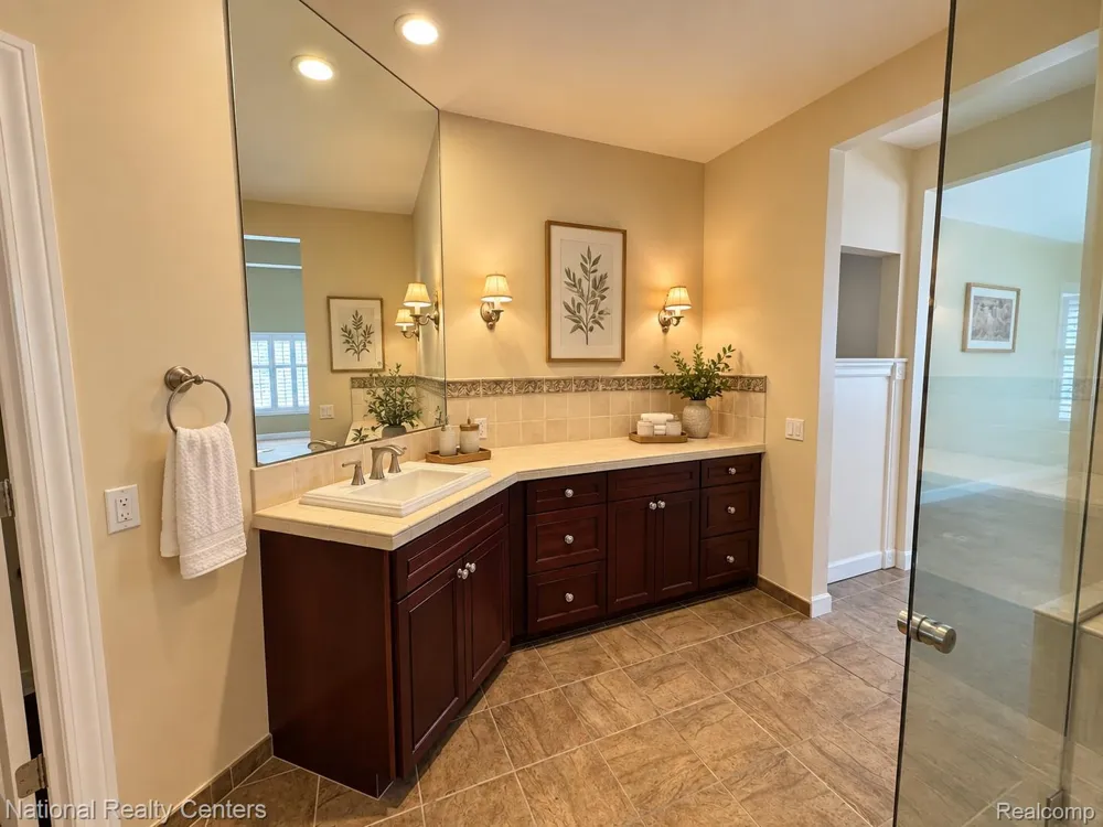 1937 Carsons Cove Commerce Charter Township, MI 48390