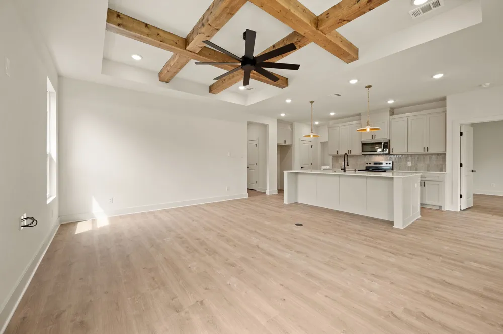 605 Mustang Trail Granbury, TX 76049