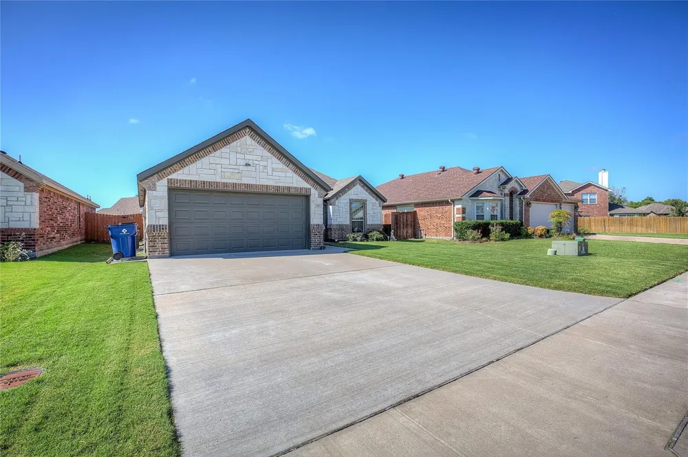141 Shawnee Street Greenville, TX 75402