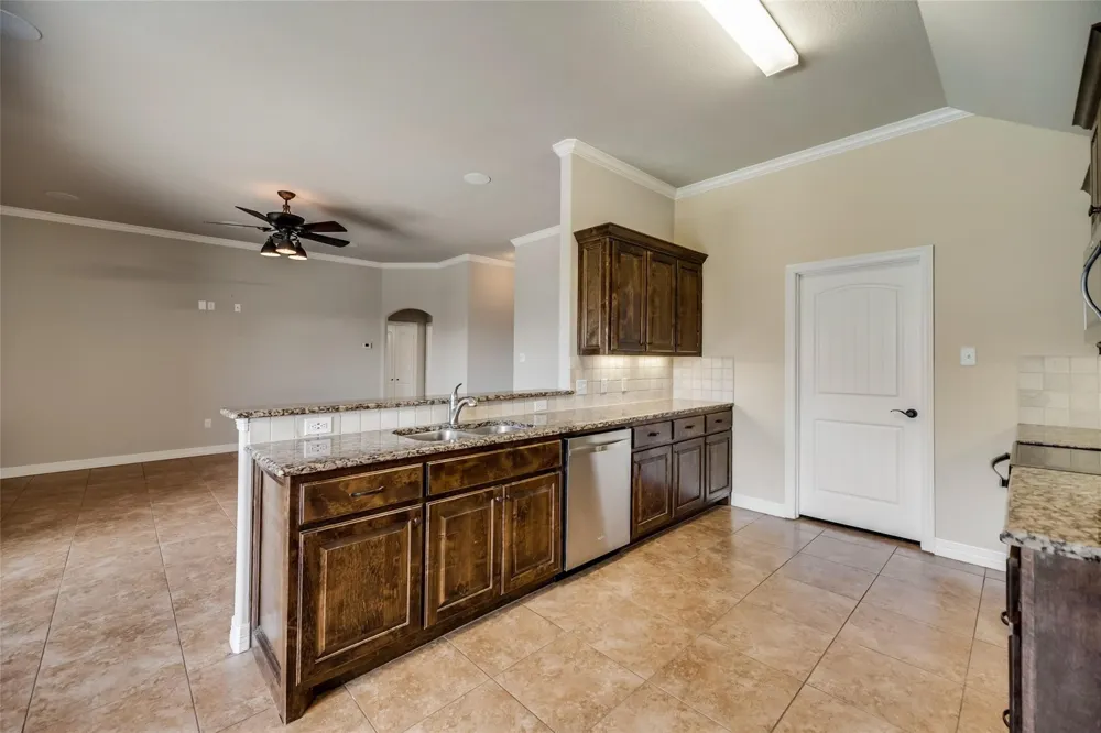 141 Shawnee Street Greenville, TX 75402