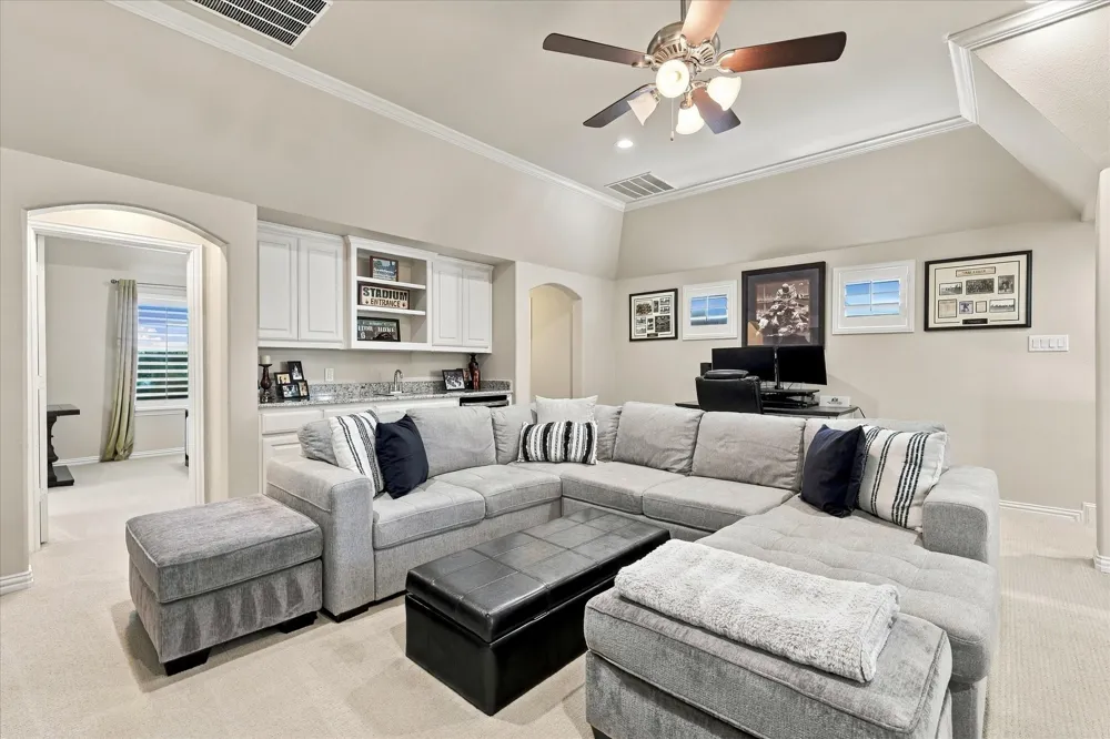 621 The Lakes Boulevard Lewisville, TX 75056