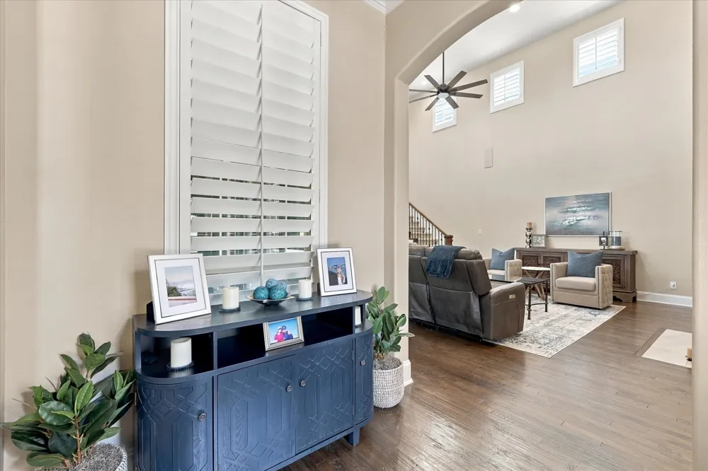 621 The Lakes Boulevard Lewisville, TX 75056