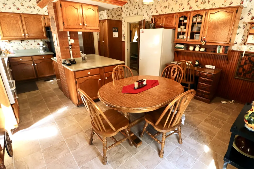 307 Honey Grove St Roxton, TX 75477