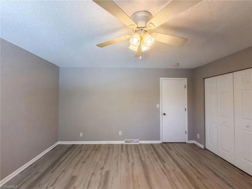 2219 Shadow Valley Road #E High Point, NC 27265