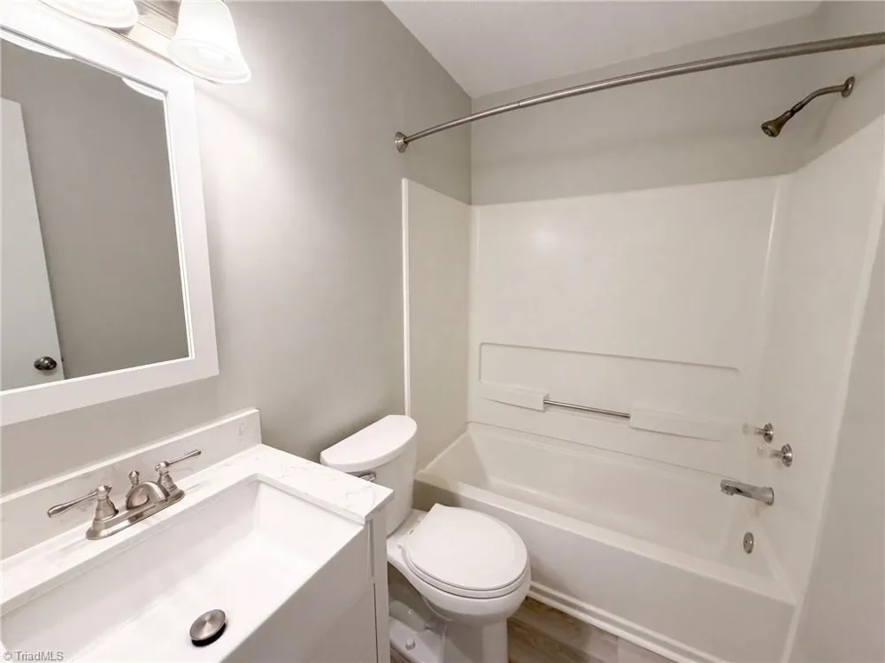 2219 Shadow Valley Road #E High Point, NC 27265