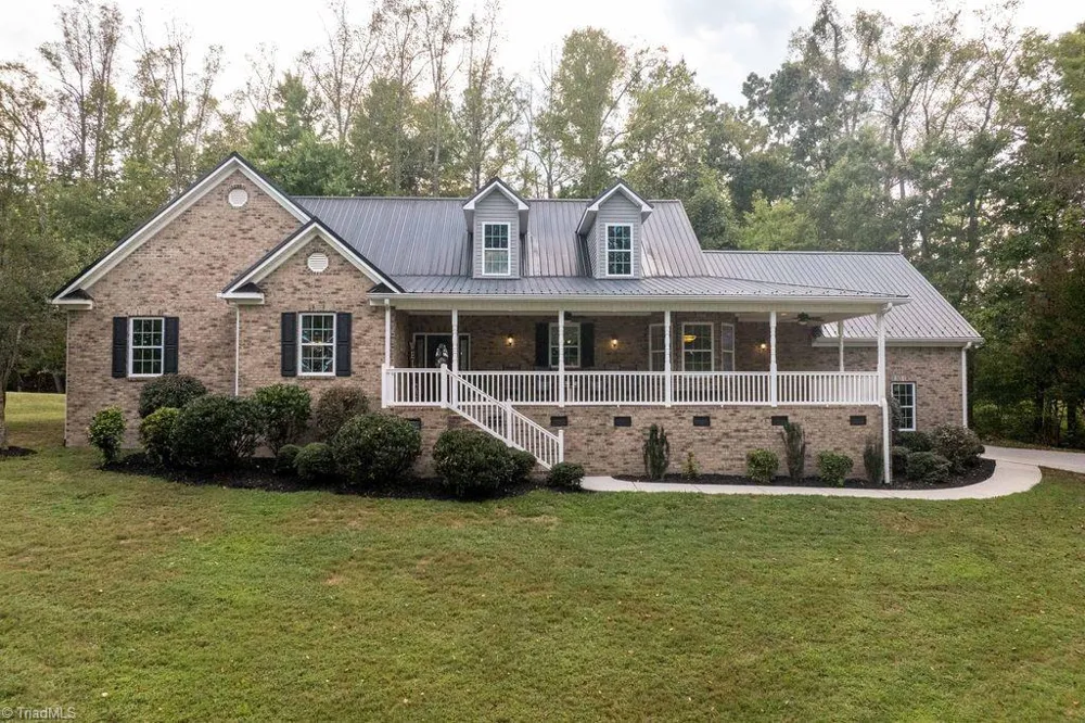 8720 Fieldcreek Farms Road Germanton, NC 27019