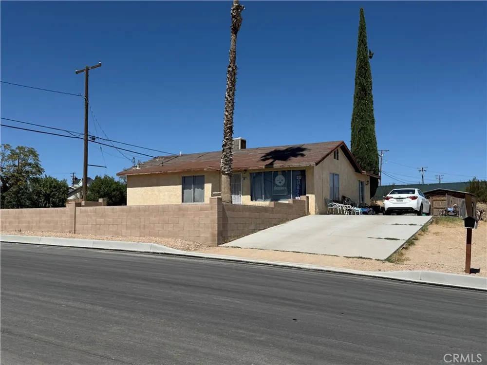 301 Juniper Barstow, CA 92311