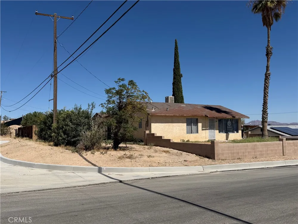 301 Juniper Barstow, CA 92311