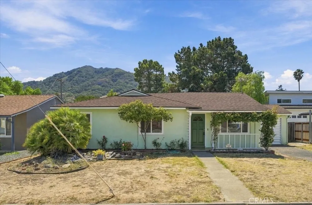 137 E Foothill Boulevard San Luis Obispo, CA 93405