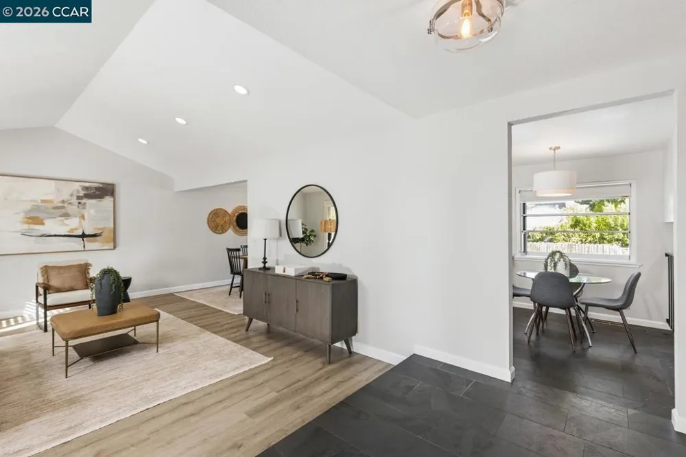 2225 Sierra Ct Concord, CA 94518