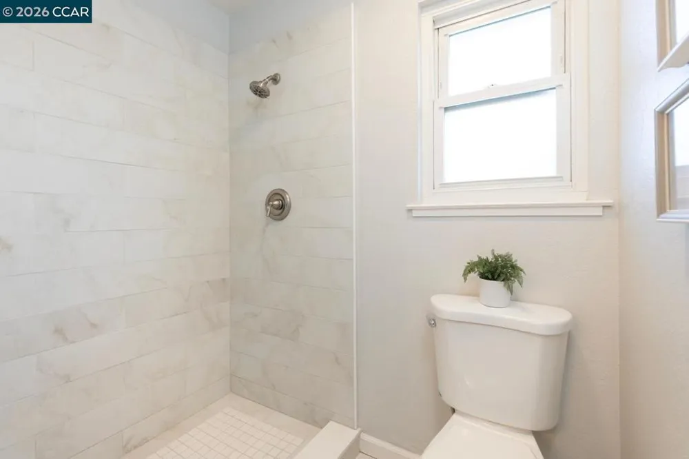 2225 Sierra Ct Concord, CA 94518