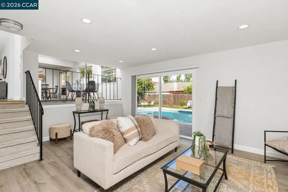 2225 Sierra Ct Concord, CA 94518
