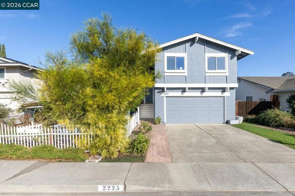 2225 Sierra Ct Concord, CA 94518