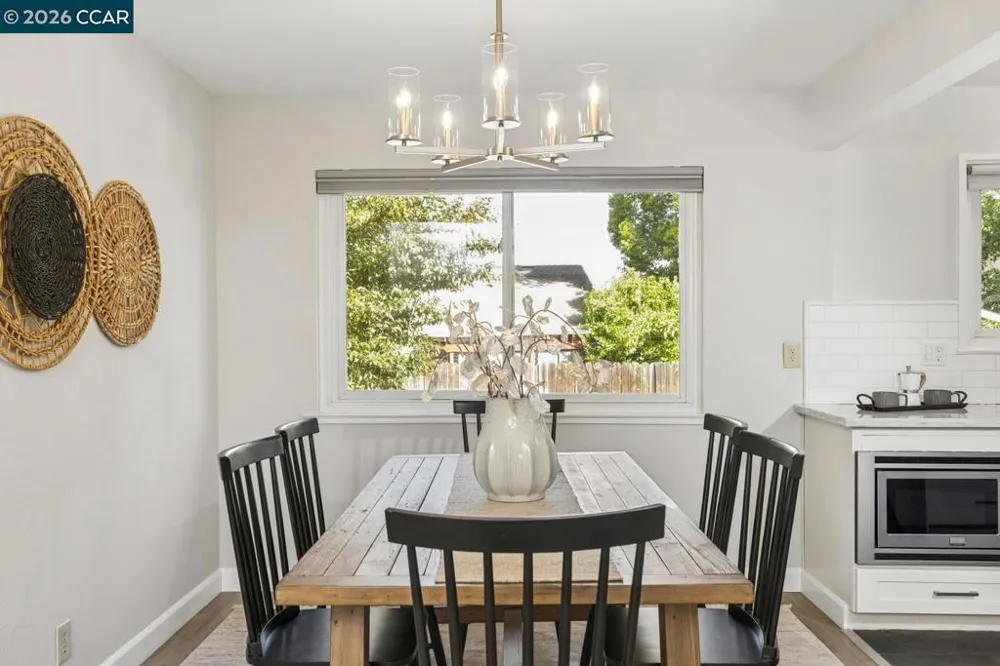 2225 Sierra Ct Concord, CA 94518