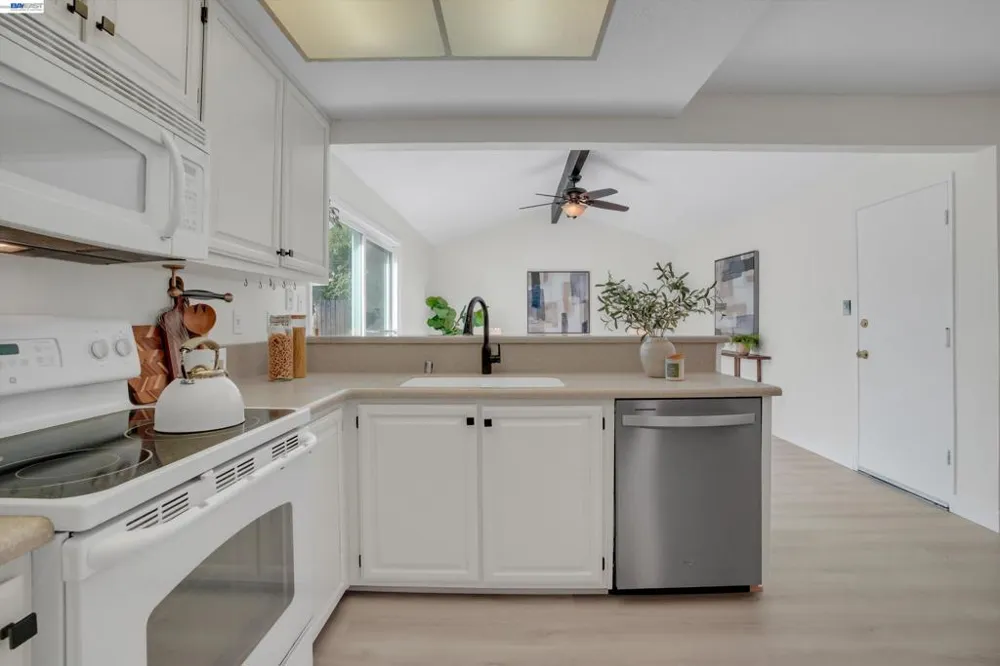 3444 Spartan Way Sacramento, CA 95826