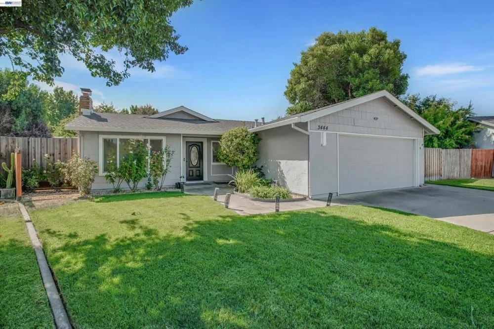 3444 Spartan Way Sacramento, CA 95826