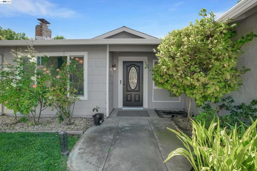 3444 Spartan Way Sacramento, CA 95826