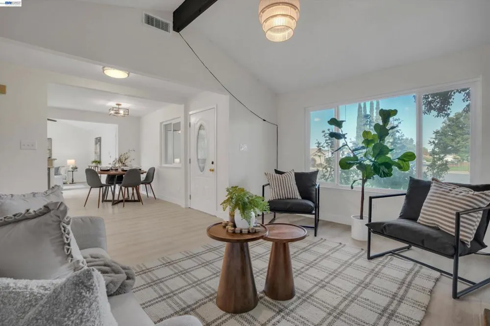3444 Spartan Way Sacramento, CA 95826
