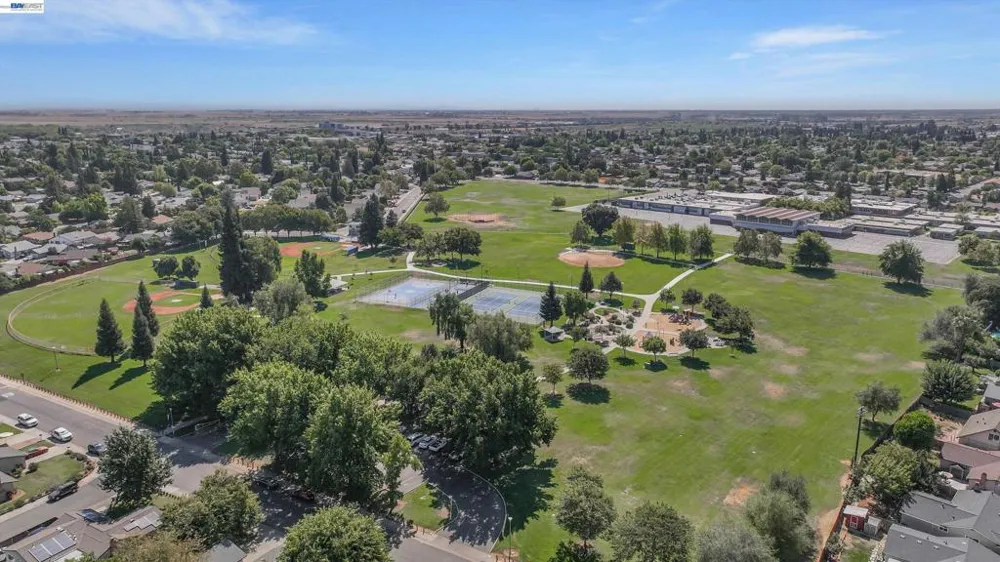 3444 Spartan Way Sacramento, CA 95826
