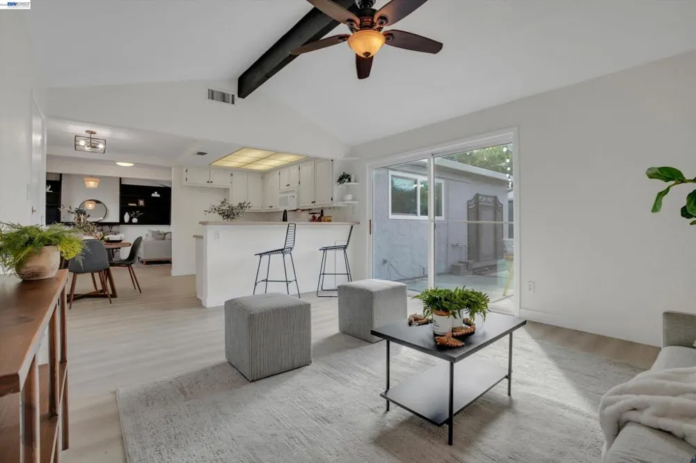 3444 Spartan Way Sacramento, CA 95826