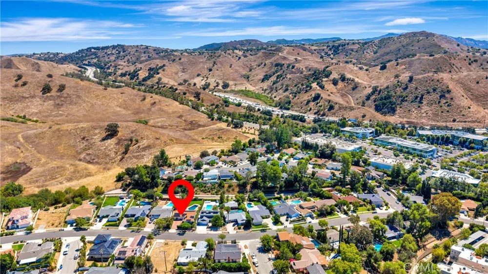 5420 Parkmor Calabasas, CA 91302